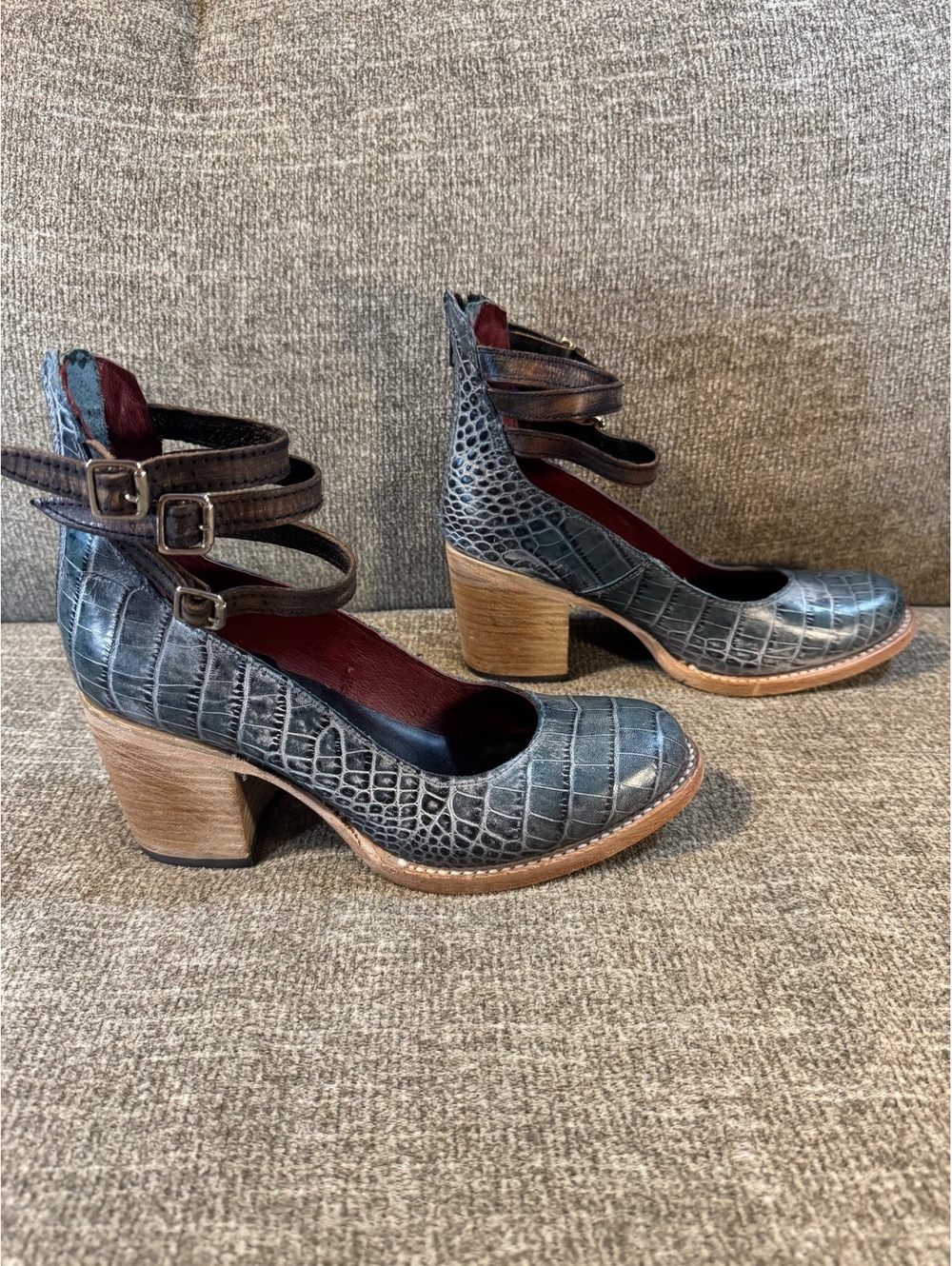 FREEBIRD BY STEVEN Randi Turquoise Blue Croc Leather Strappy Ankle Bootie 8 - Picture 3 of 10